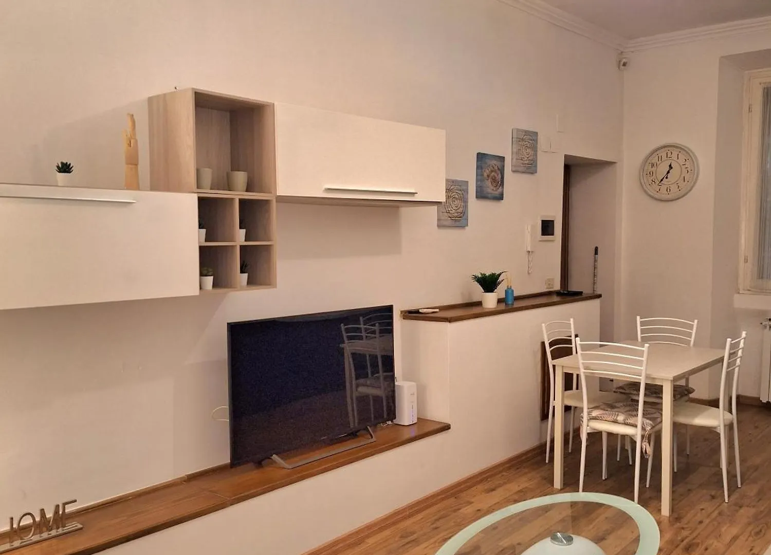 Lambra Stay 103 Apartment